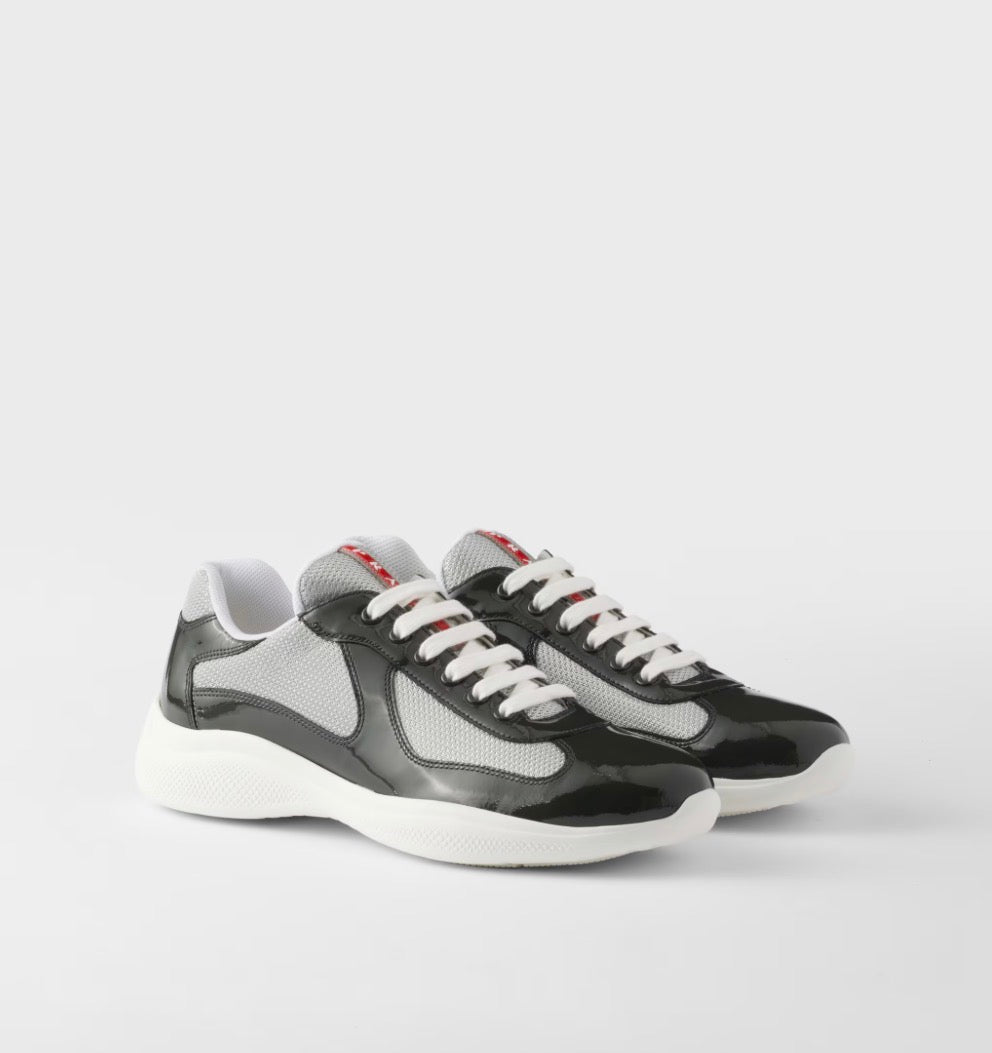 Prada Cup Black/White