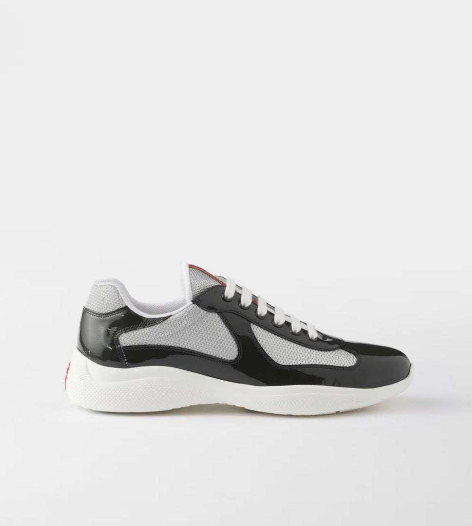 Prada Cup Black/White